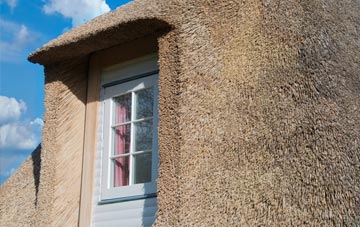 Cotesbach thatch roof disadvantages
